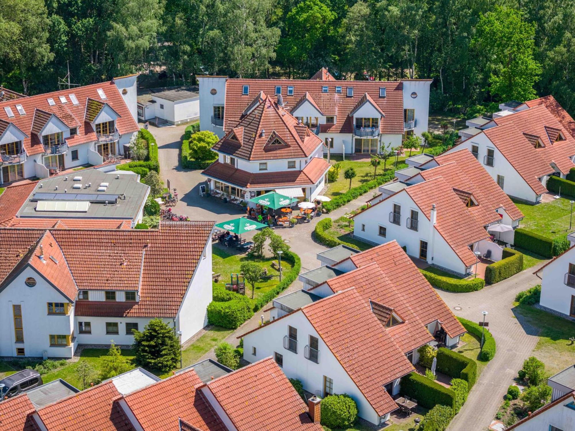 Ferienpark Freesenbruch Wohnung 2 6 - Windrose Zingst Ngoại thất bức ảnh