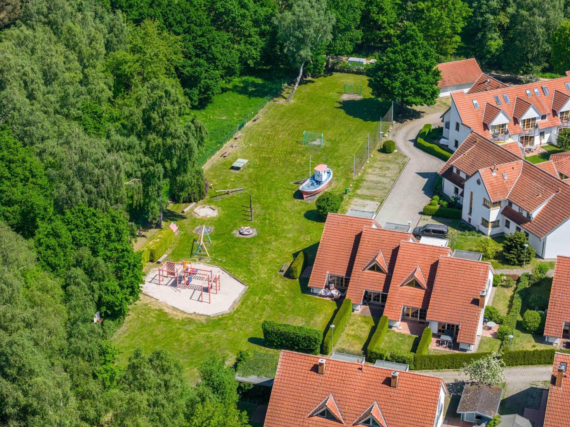 Ferienpark Freesenbruch Wohnung 2 6 - Windrose Zingst Ngoại thất bức ảnh